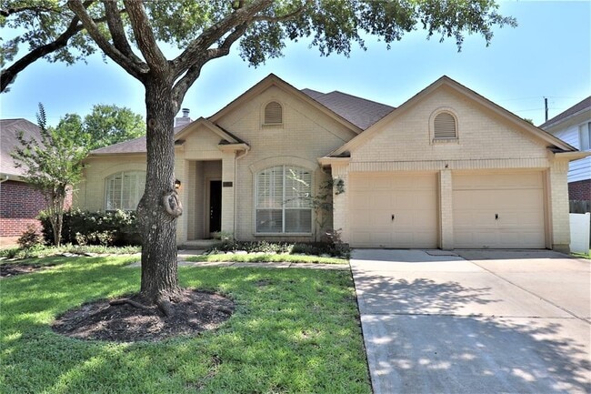 Photo - 4530 Springfield Lakes St