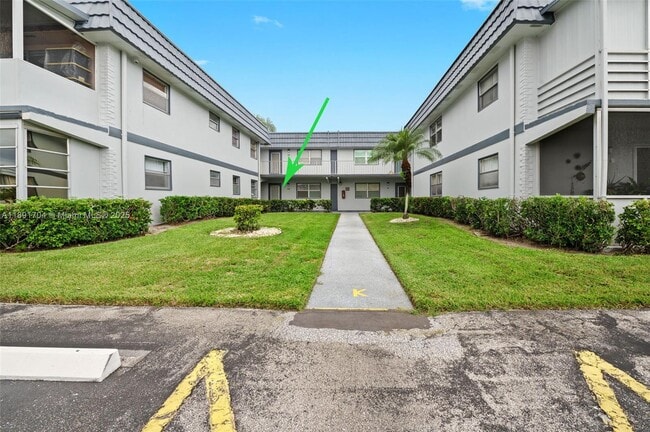 Photo - 488 Brittany K Unit 488