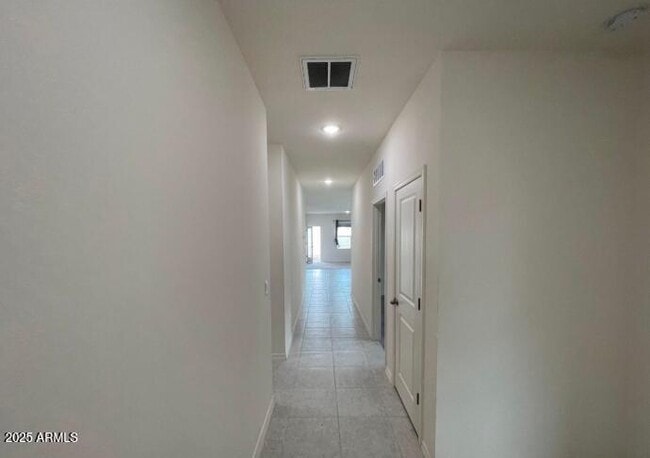 Photo - 19142 W Elm St