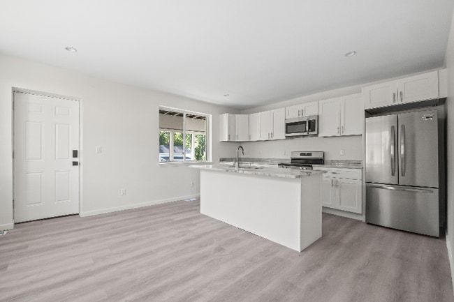 Photo - 34 Cross St Unidad 34 Cross St #3 Auburn Hills MI 48326