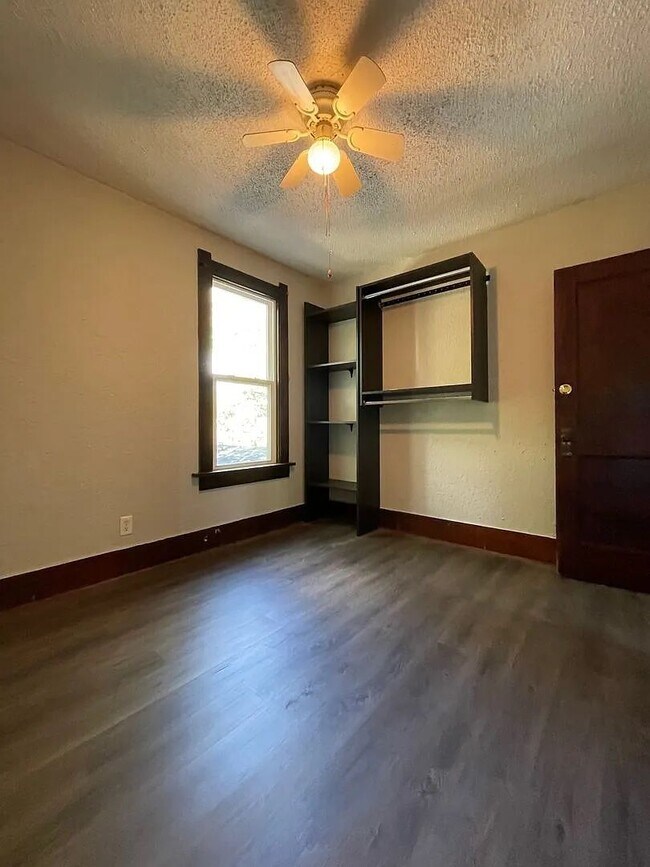 Photo - Spacious 6-Bedroom Rental Near Campus & Do...