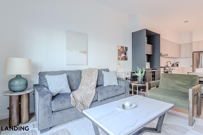 Building Photo - 2623 Keene St