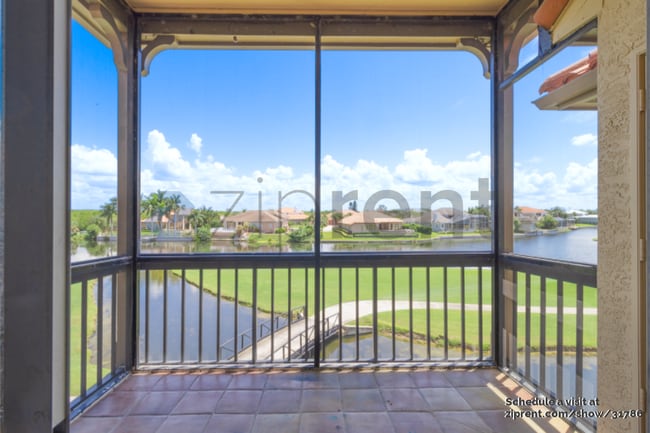 Photo - 2400 Feather Sound Dr