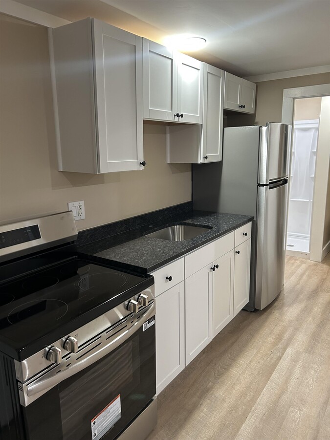 Photo - 15 Highland St