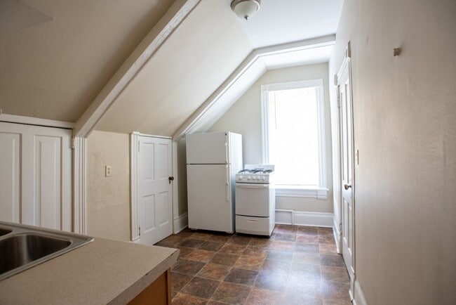 Photo - 2500 N Bartlett Ave Unidad 1704