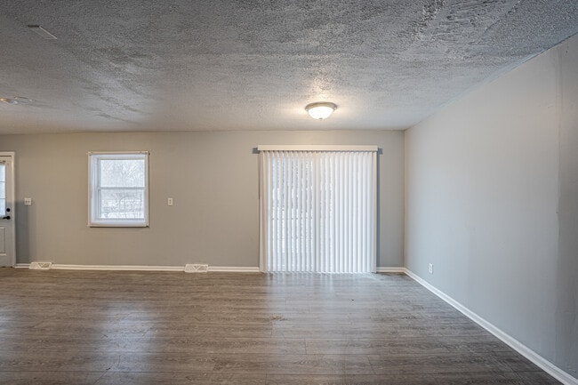 Photo - 2932 Cameron Ave