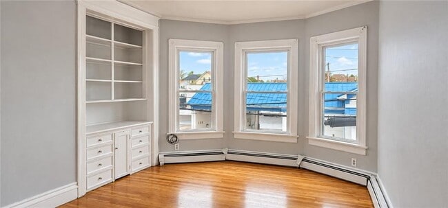 398 Broadway Unit 3R
