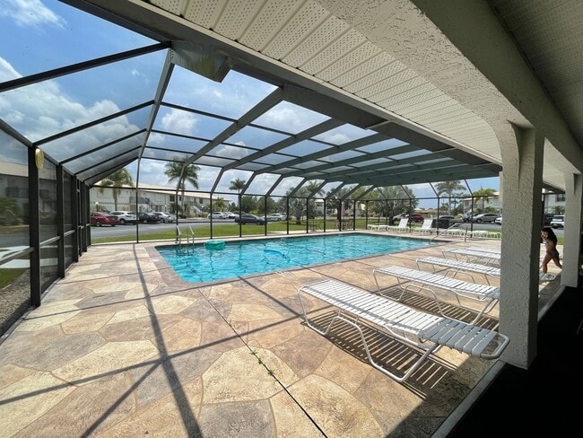 Photo - CENTRALLY LOCATED- UPDATED UNFURNISHED ANNUAL RENTAL
