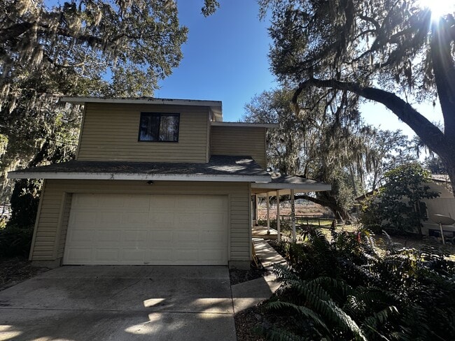 Building Photo - 10090 SE 106th Ln