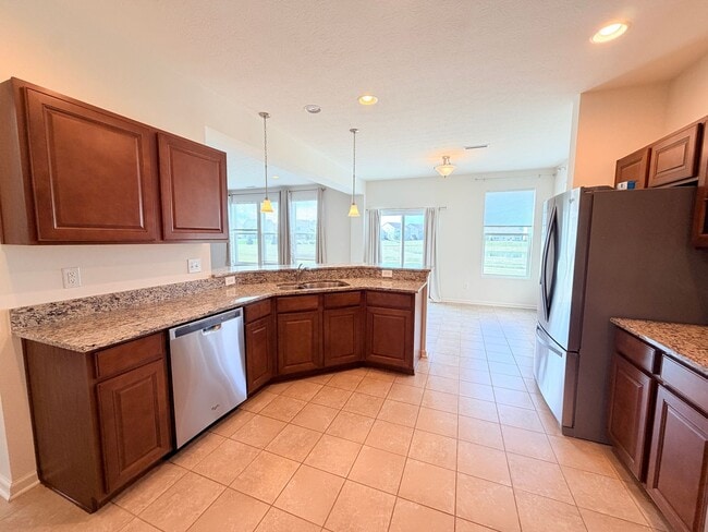 Photo - 2513 Shadow Bend Dr