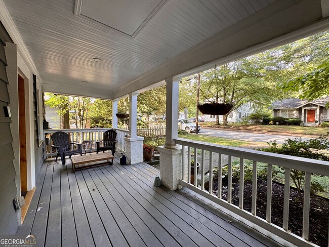 Photo - 687 Brownwood Ave SE