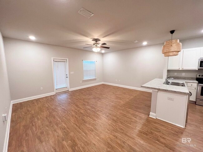 Photo - 25806 Pollard Rd