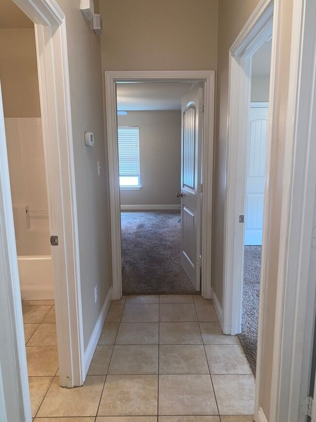 Photo - 334 Princess Place