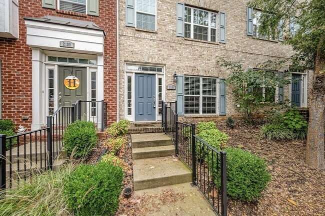 Photo - 2118 Middle Tennessee Blvd