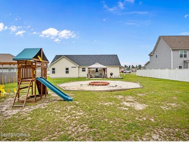 222 Rowland Dr