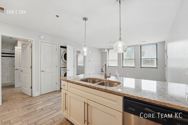 Photo - 2908 Baltimore Ave Unidad 2101