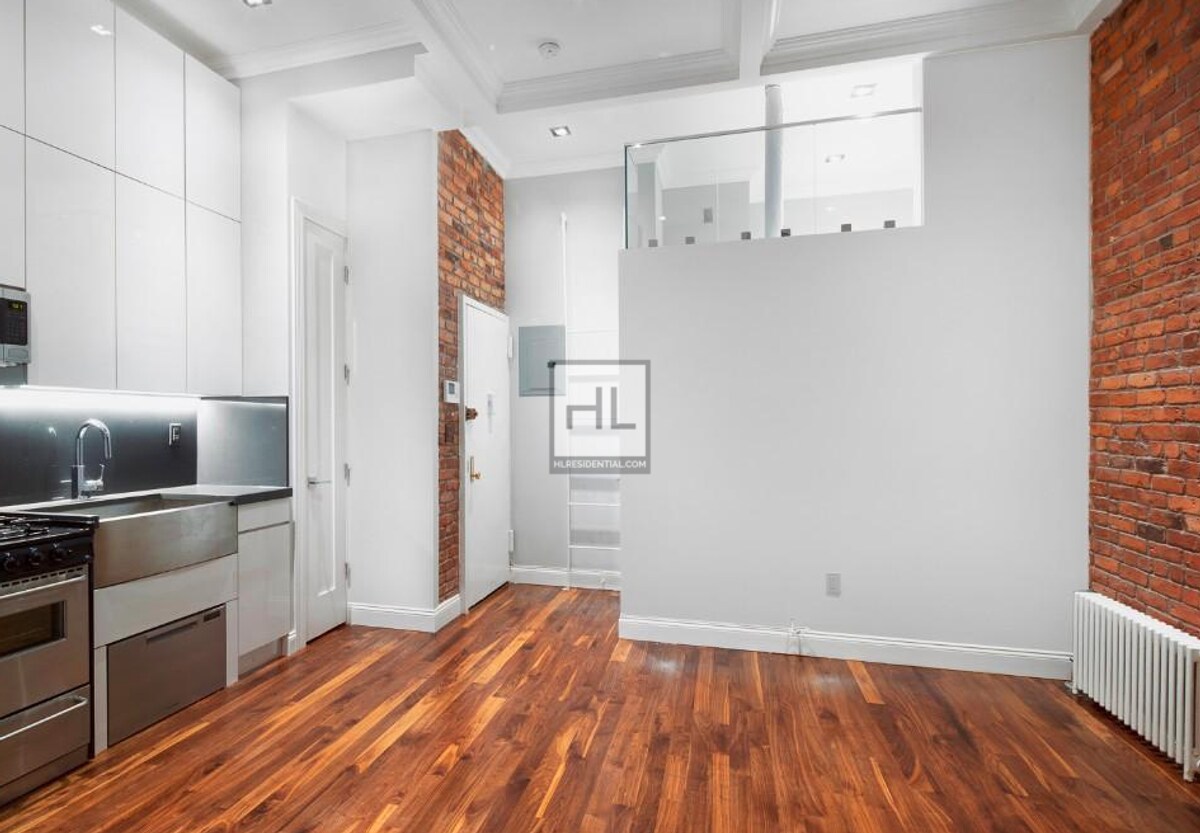 West 14th Street - West 14th Street Unit 2C