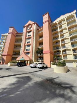 Sought-after Oleander condo available for ... - Sought-after Oleander condo available for ... Unit 403