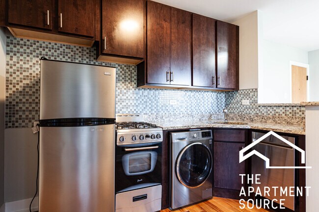 Photo - 2907 N Mildred Ave