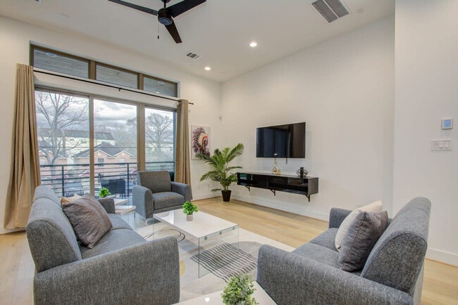 Photo - 2315 Sherwin St Unidad ID1019549P