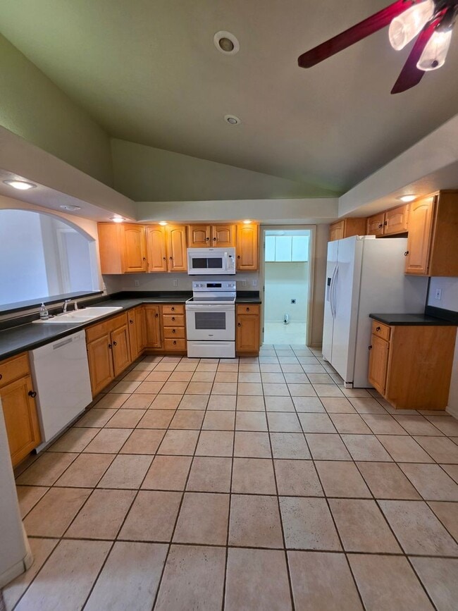 Photo - 1636 Weatherby Ln