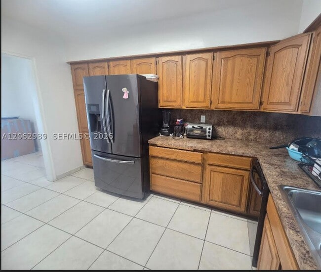 346 SW 5th St