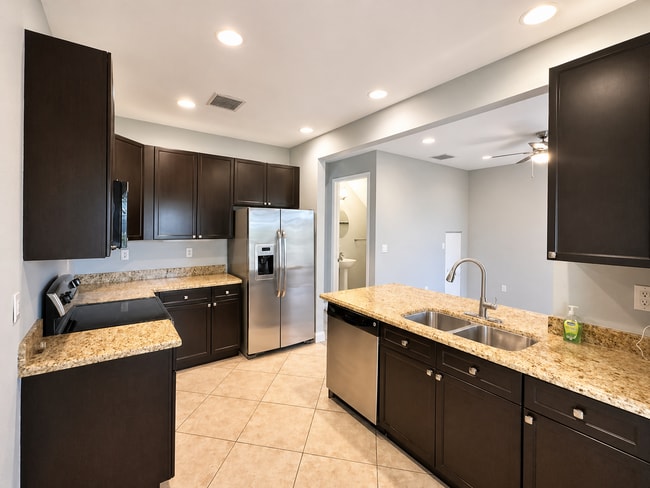 Photo - 278 Lake Monterey Cir