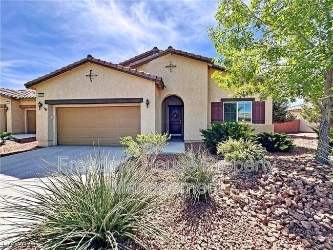 Building Photo - 5245 E La Campana Dr