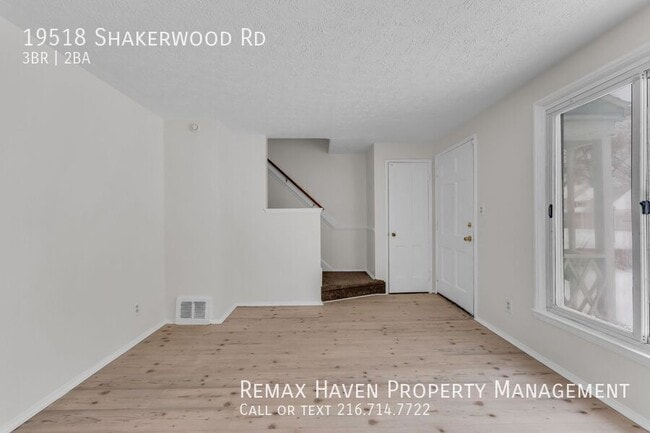 Photo - 19518 Shakerwood Rd
