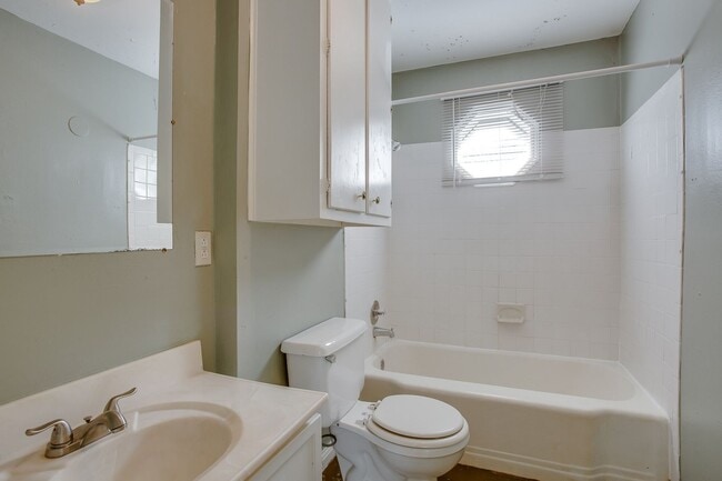 Photo - Pre Leasing for fall 2026! 3/1 in Tech Terrace