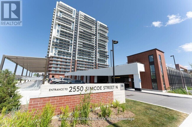 Photo - 2550 Simcoe St N Unit 214