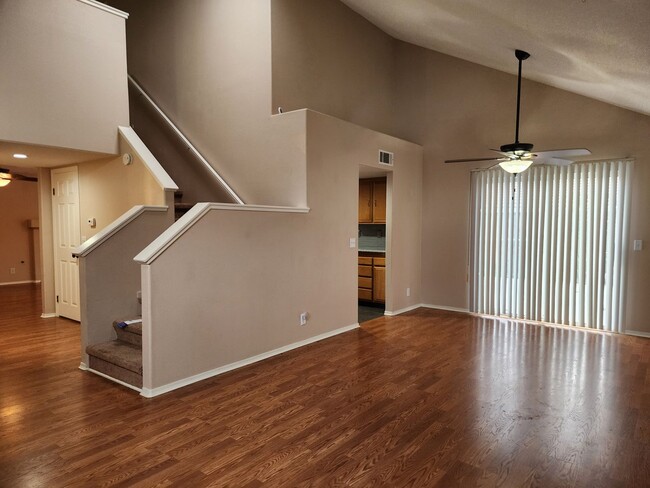 Photo - 3301 Chuckwagon St