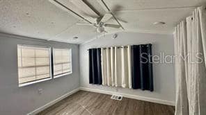 Photo - 23 Fairview Dr N