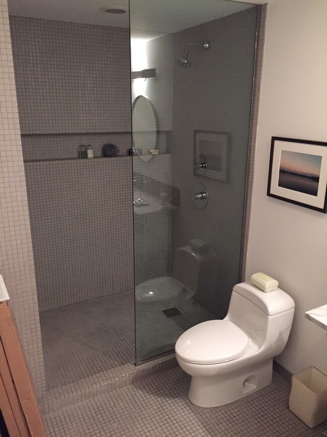 2nd Bathroom