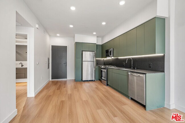 Photo - 10601 Washington Blvd Unit 530