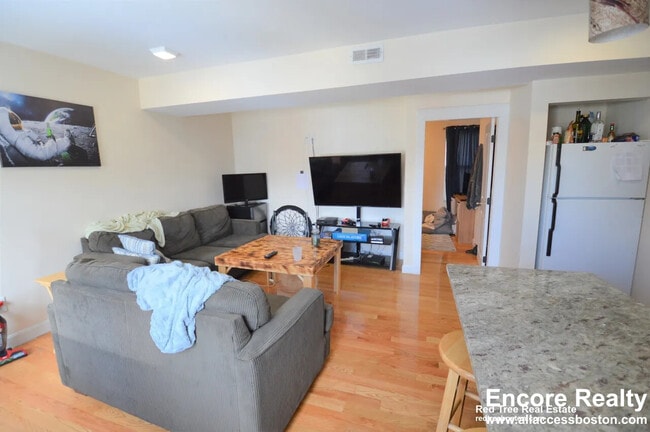 Photo - 21-23 Weitz St Unit #3