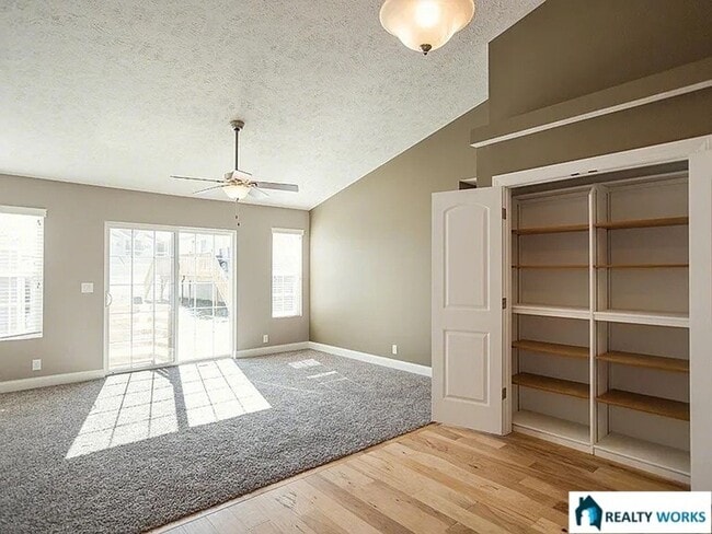 Photo - Spacious 4 Bed, 3 Bath Townhome with finished Basement