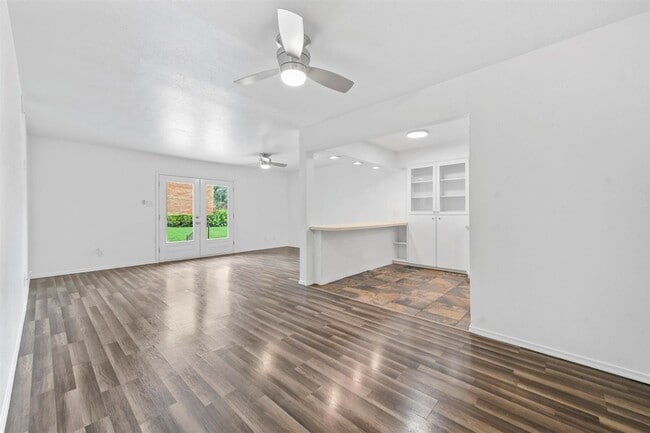 Photo - 4002 Ridglea Country Club Dr