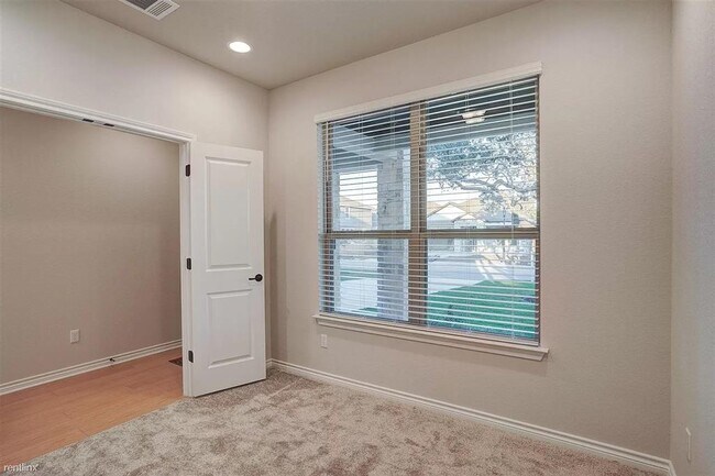 Photo - 1809 Turtle Bay Loop