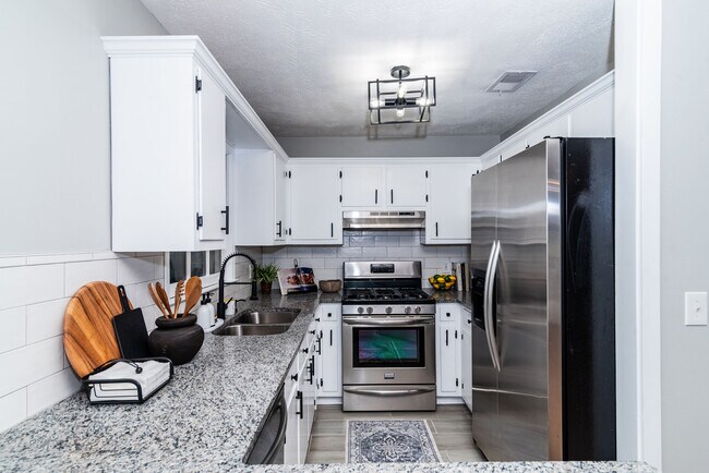 Photo - 2058 Mulkey Rd SW Unit 1A