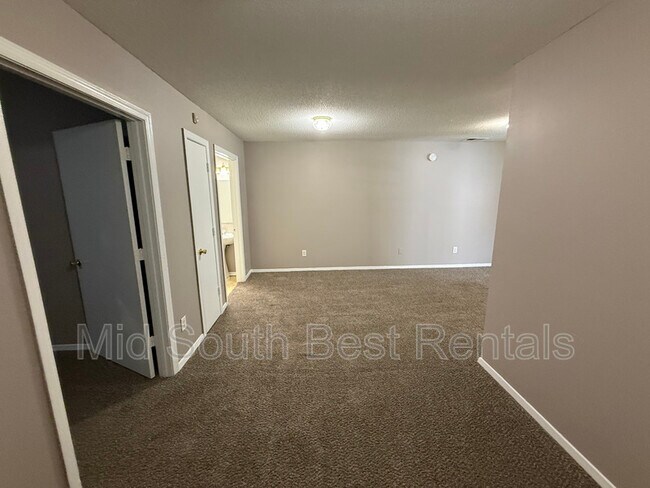 Photo - 3775 Wyndance