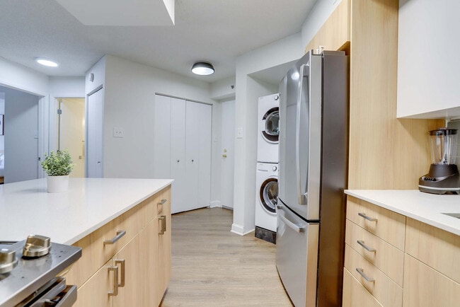 Photo - 801 15th St S Unidad FL2-ID1022437P
