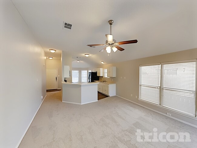Photo - 1525 Juniper Ln
