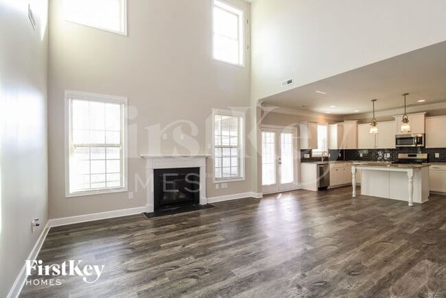 Photo - 1833 Ridge Creek Dr