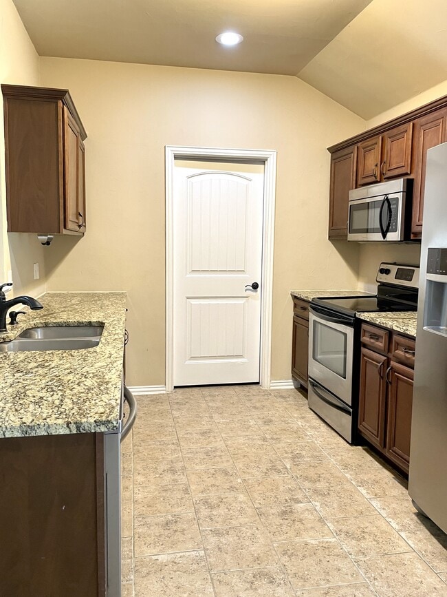 Photo - 4905 Rock Creek Rd