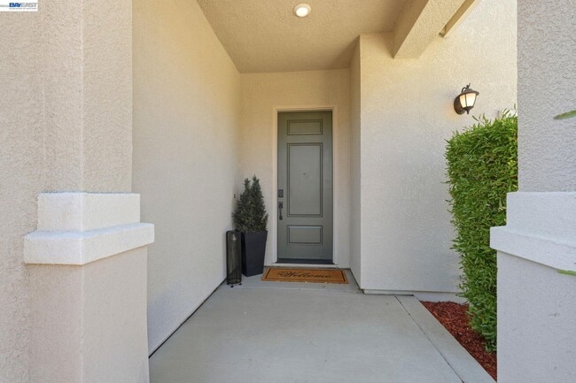 Photo - 1550 Plumas Dr