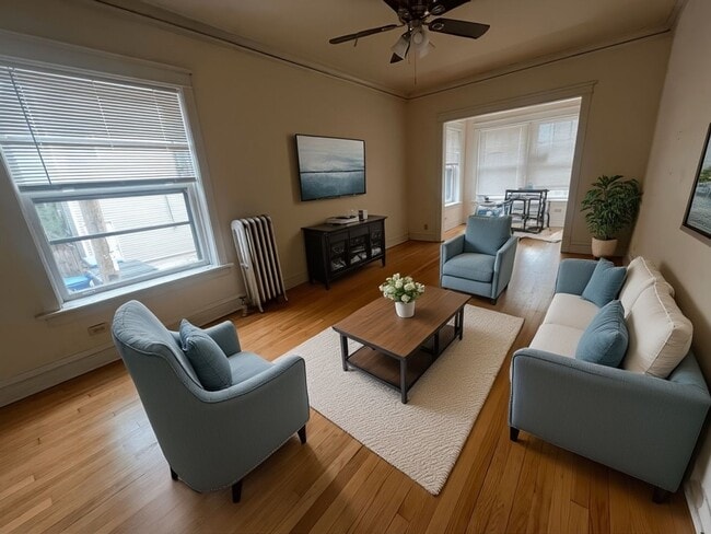 Photo - 3348-1 W Sunnyside 2bed/1bath Unit 3348-1