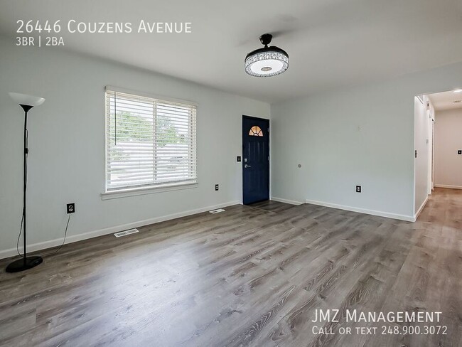 Photo - 26446 Couzens Ave