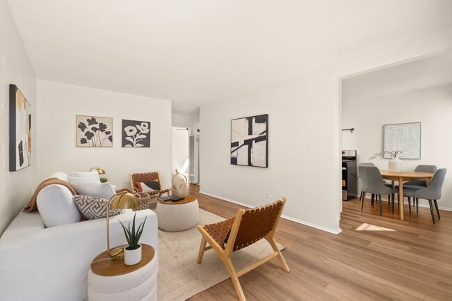 Photo - 4419–4423 Mississippi St — fully renovated with designer finishes throughout! Unit 4419