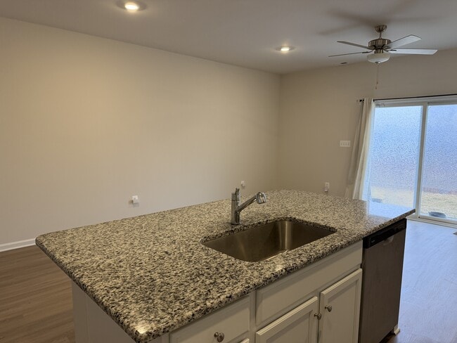 Photo - 71 Bloomsbury St